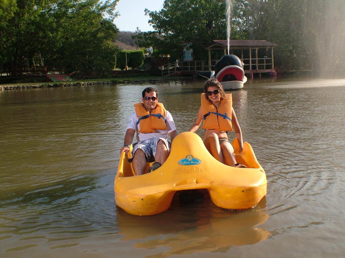 Resort Y Parque Acuatico Valle Dorado El Rosario エクステリア 写真