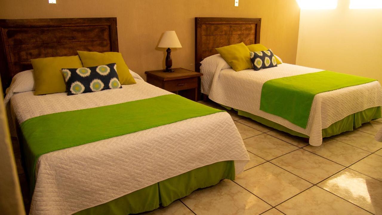 Resort Y Parque Acuatico Valle Dorado El Rosario エクステリア 写真