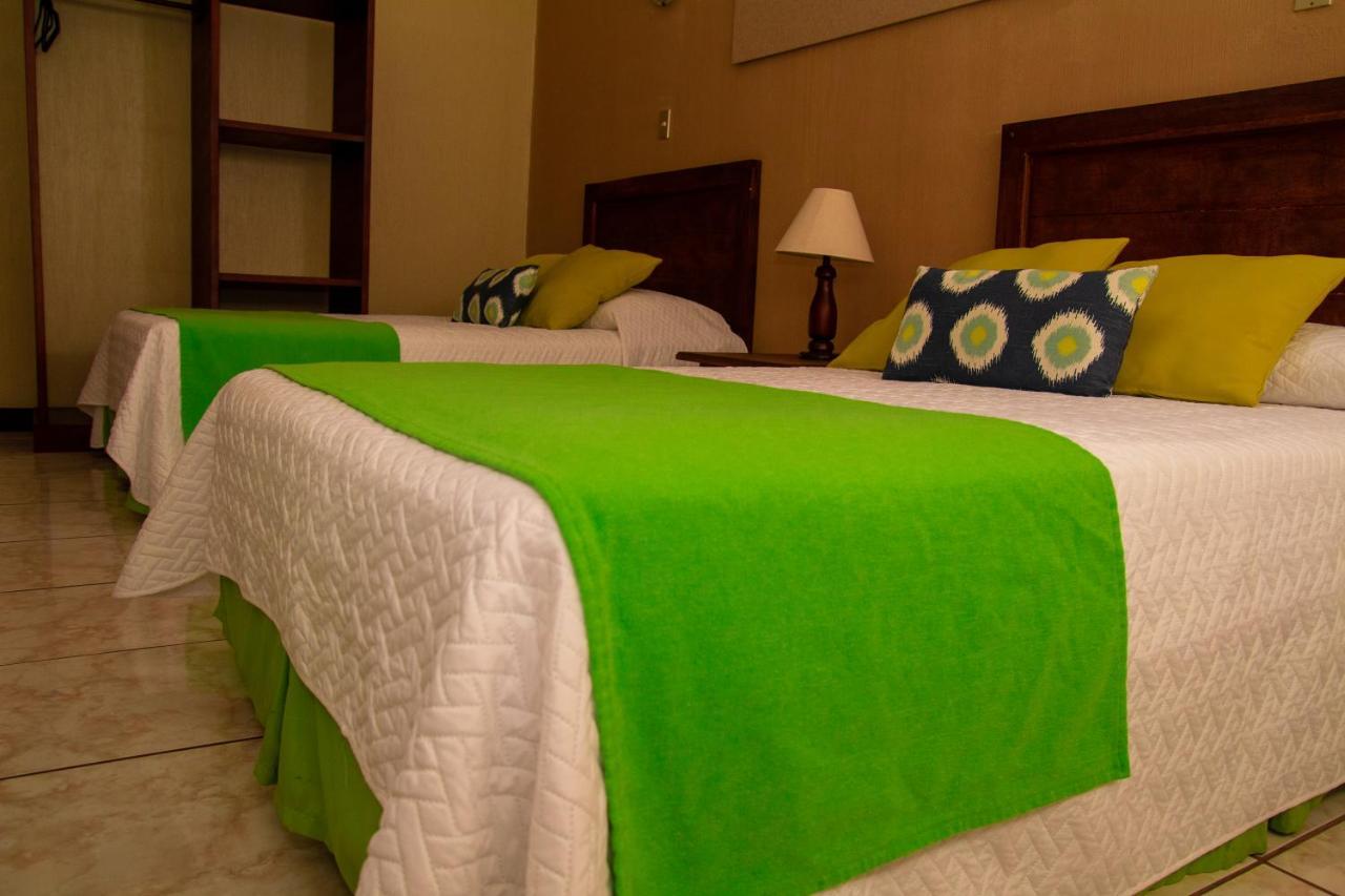 Resort Y Parque Acuatico Valle Dorado El Rosario エクステリア 写真