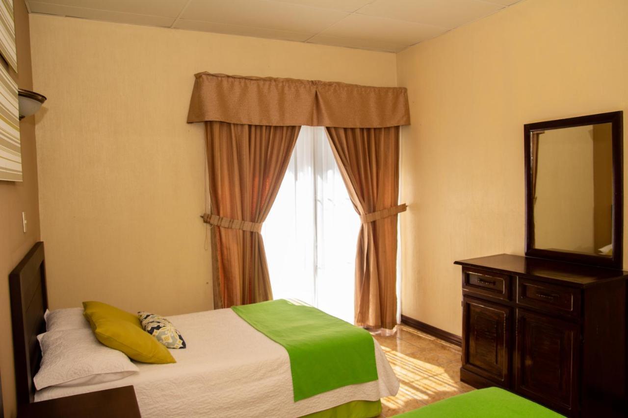 Resort Y Parque Acuatico Valle Dorado El Rosario エクステリア 写真
