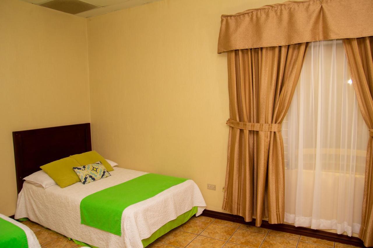 Resort Y Parque Acuatico Valle Dorado El Rosario エクステリア 写真