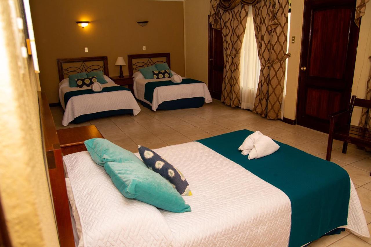 Resort Y Parque Acuatico Valle Dorado El Rosario エクステリア 写真